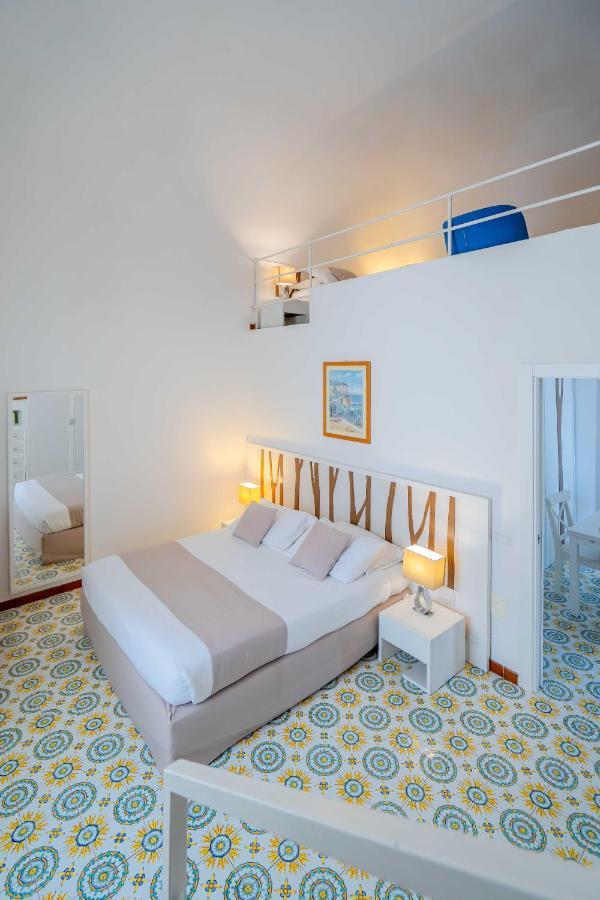 Hotel Le Axidie Vico Equense Esterno foto